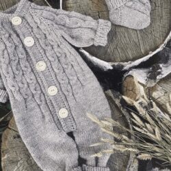 [Elfcrochet]Комбинезон спицами #ELF_AIRBABY (Эльвира Рукосаева)