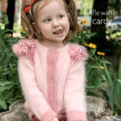 [Вязание]  Детский кардиган «Ruffle Waffle Cardy» (two.needles)
