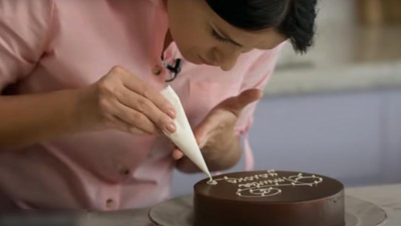 «Птичье молоко»: 3 варианта популярного десерта (Лиза Глинская)